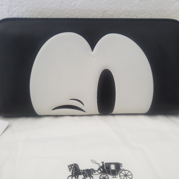 Coach Wallet - Picture 2 of 5